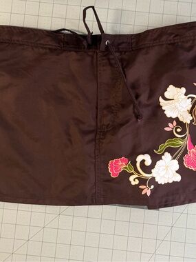 Coco Reef Brown Floral Board Short L, NWT